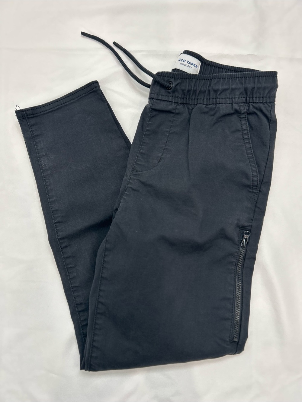 Old Navy Boys Tech Taper Quick Dry Charcoal Pants - Size 8